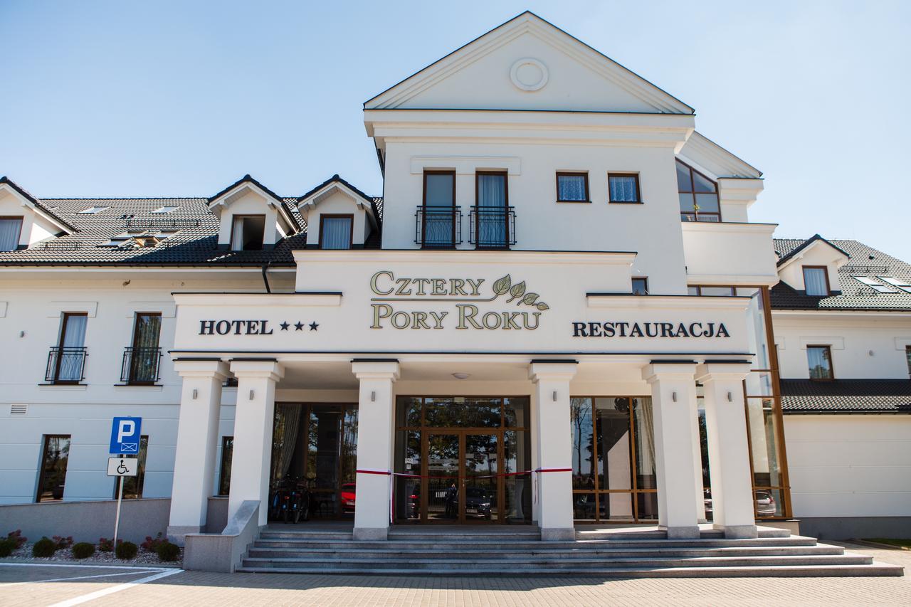 Hotel Cztery Pory Roku Bielsk Podlaski Exterior photo