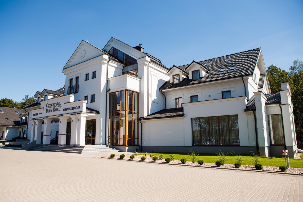 Hotel Cztery Pory Roku Bielsk Podlaski Exterior photo